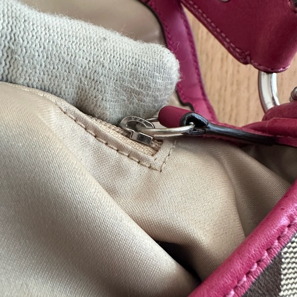 Authentic Coach monogram soho shoulder bag - Picture 11 of 17